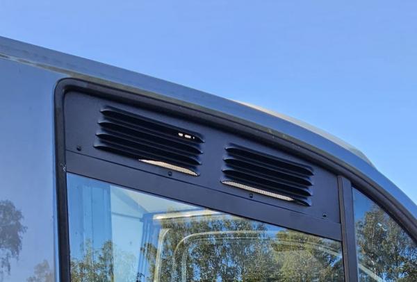 Lüftungsgitter Frischlüfter VW Crafter Fahrerhaus und MAN TGE ab 03/2017